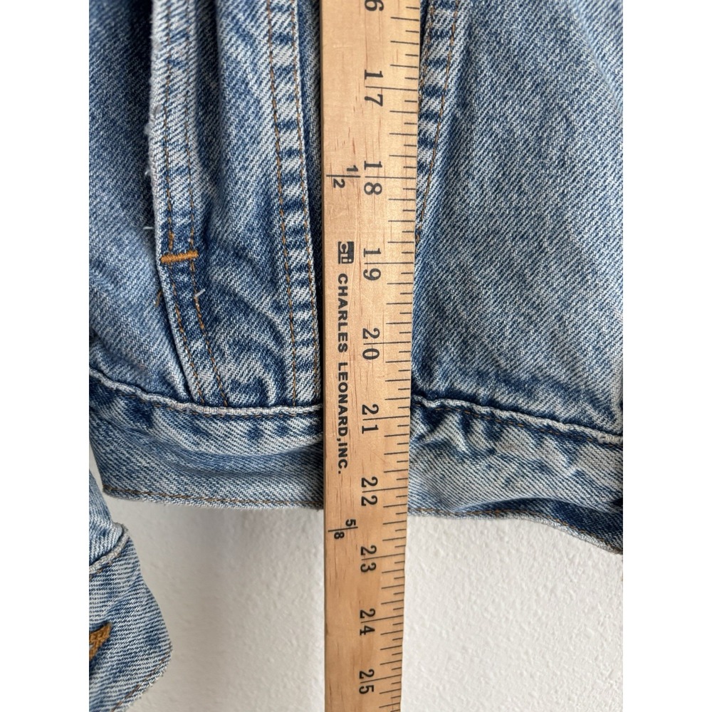 Vintage Levi's Denim Jacket Made In USA Womens Large Light Wash Cropped Trucker - Picture 9 of 12